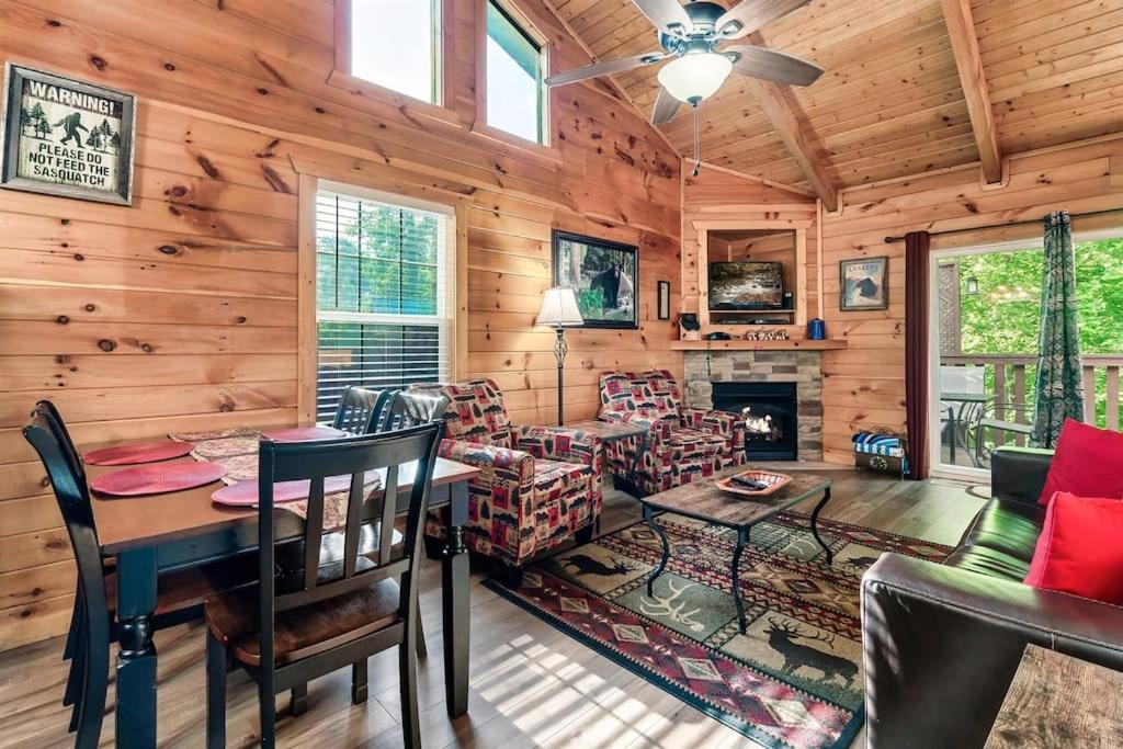 A Top Notch Lodge~Gatlinburg Zewnętrze zdjęcie