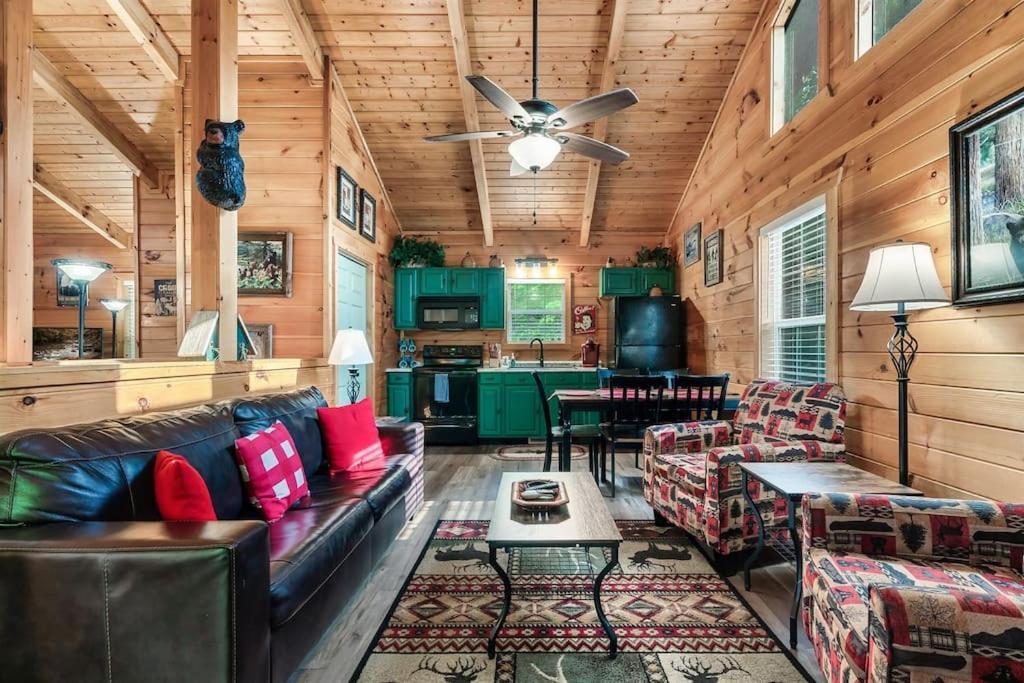 A Top Notch Lodge~Gatlinburg Zewnętrze zdjęcie